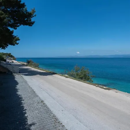 Bruno 3 - Two-room Penthouse - Wonderful View Of The Sea - The Location, First Row To The - 10 Minutes From Supetar Ferry Port - Free Secured Parking - Facilities Nearby * Sutivan